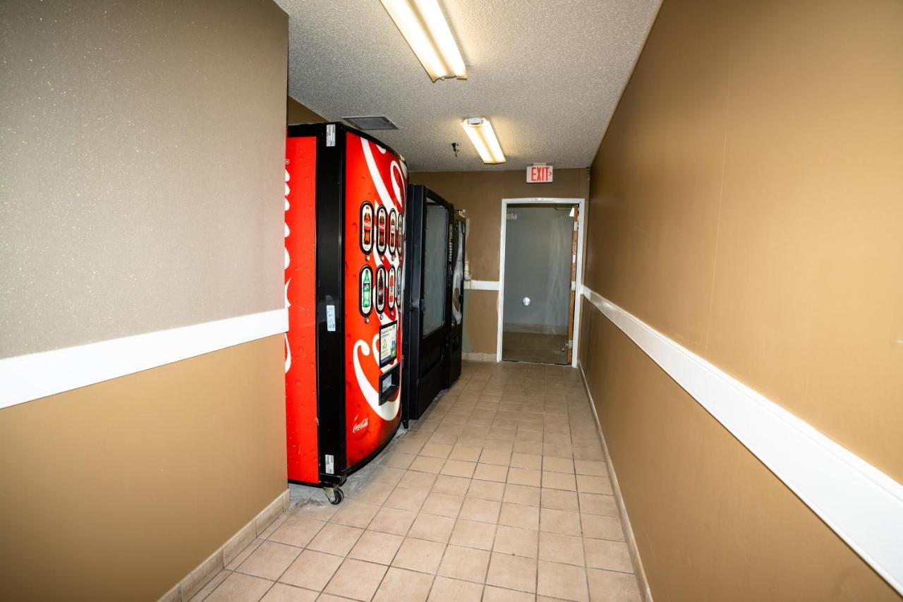 Econo Lodge Raleigh Esterno foto