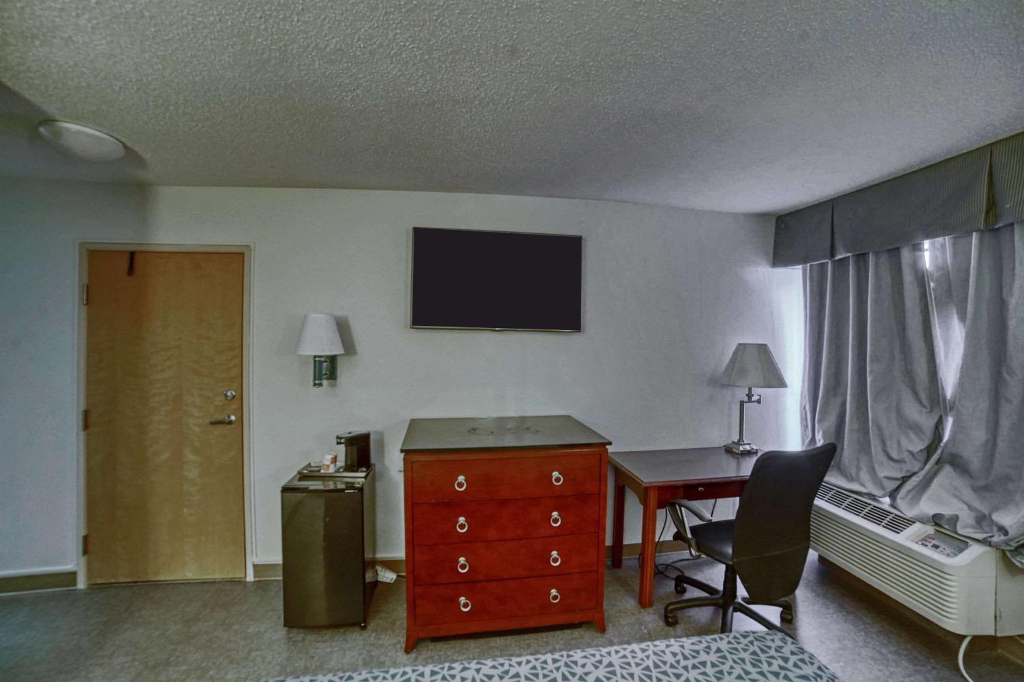 Econo Lodge Raleigh Esterno foto