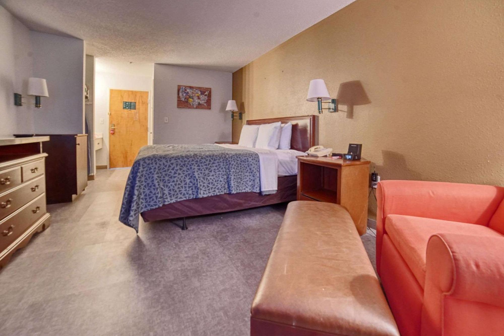 Econo Lodge Raleigh Esterno foto