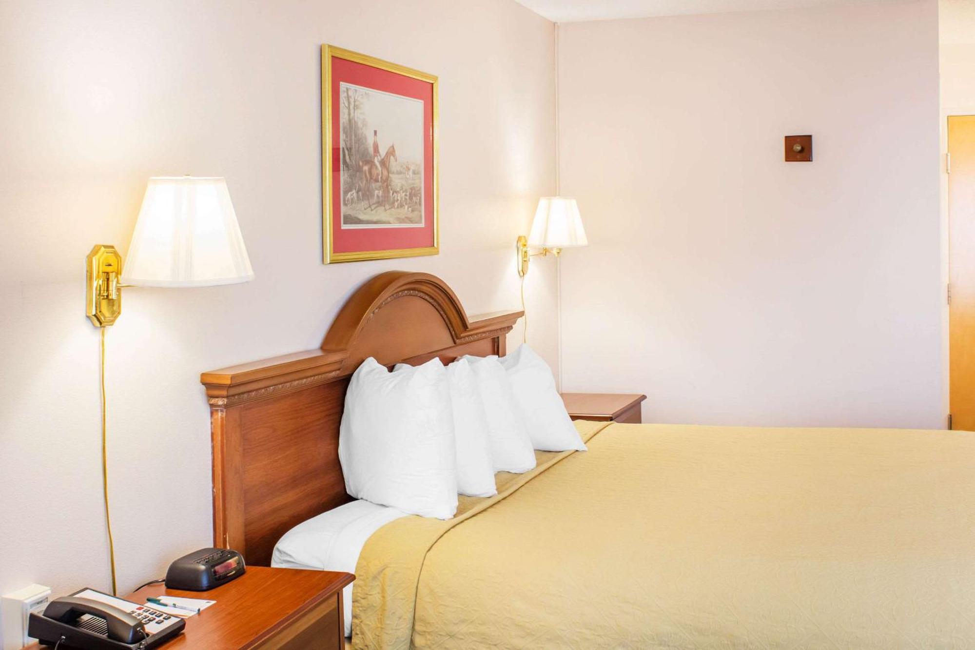 Econo Lodge Raleigh Esterno foto